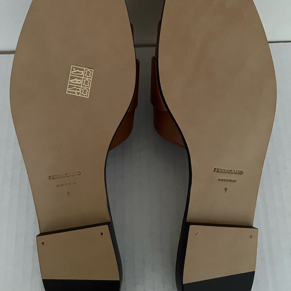 Ferragamo Priscilla Slip On Slide Sandals - Picture 14 of 16